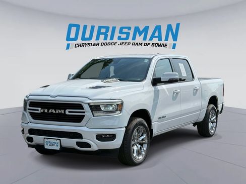 Used 2023 RAM 1500 Laramie AWD/4WD image 5