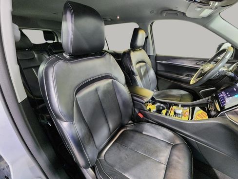 Used 2021 Jeep Grand Cherokee L Limited image 29