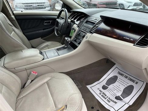 Used 2010 Ford Taurus SEL image 23