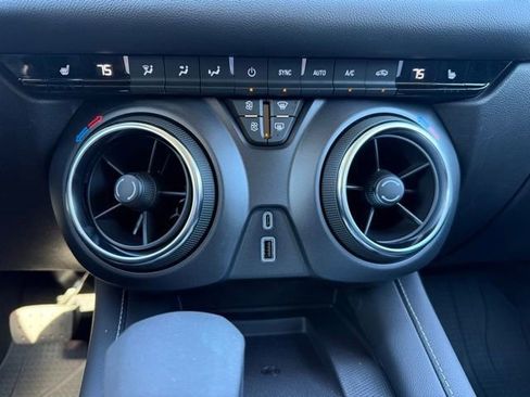 New 2025 Chevrolet Blazer LT w/ Convenience Package image 25