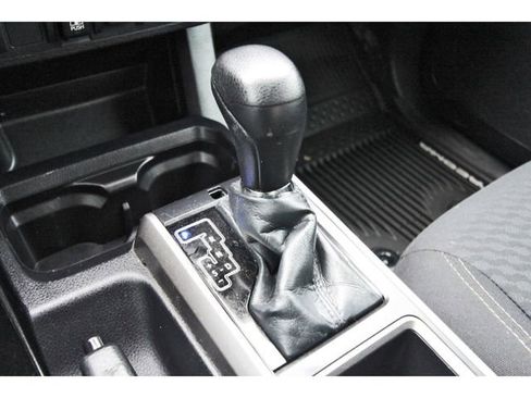 Used 2021 Toyota Tacoma SR5 w/ Trail Edition AWD/4WD image 26