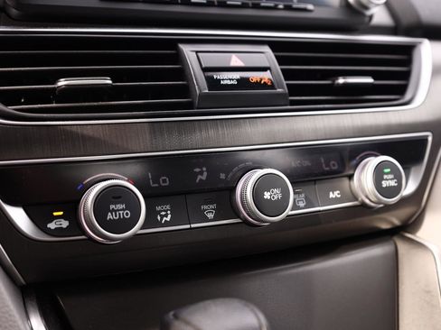 Used 2020 Honda Accord LX image 29