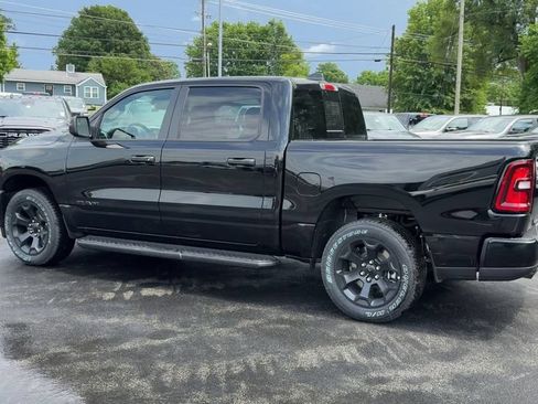 New 2026 RAM 1500 Express AWD/4WD image 4