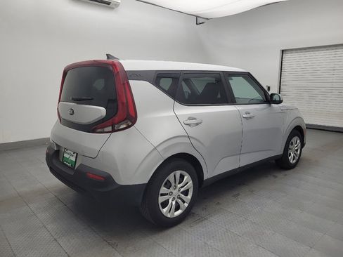Used 2020 Kia Soul LX FWD image 9