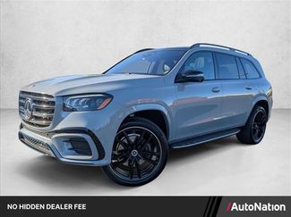 Used 2025 Mercedes-Benz GLS 580 4MATIC video 1