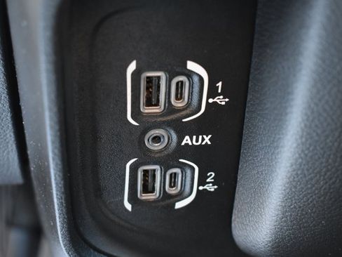 Used 2022 RAM 1500 Big Horn AWD/4WD image 27