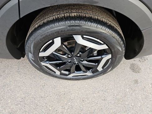 Used 2025 Kia Telluride S AWD/4WD image 15