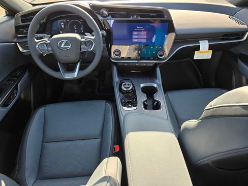 New 2026 Lexus RZ 450e Premium image 18