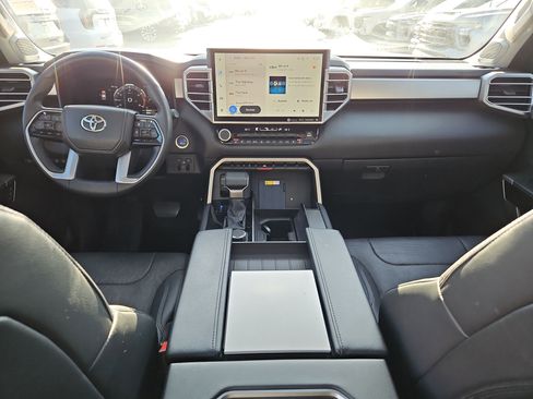 Used 2023 Toyota Sequoia SR5 image 29