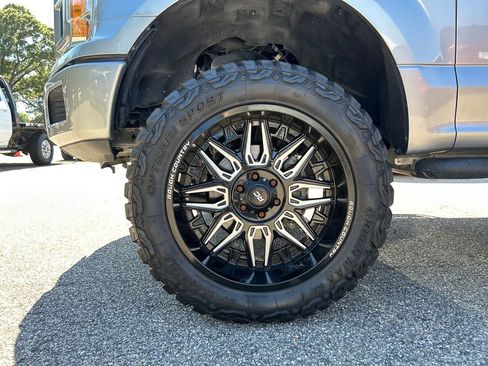 Used 2020 Ford F150 XL w/ Equipment Group 101A Mid RWD image 7