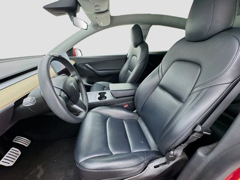 Used 2022 Tesla Model Y Performance AWD/4WD image 13