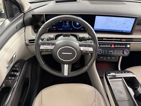 Certified 2025 Hyundai Tucson Limited FWD image 29