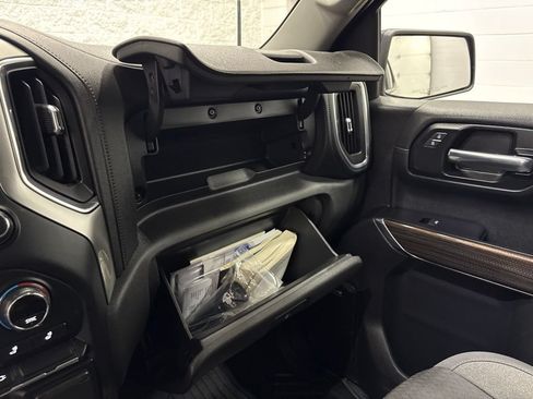 Used 2020 Chevrolet Silverado 1500 LT Trail Boss AWD/4WD image 26