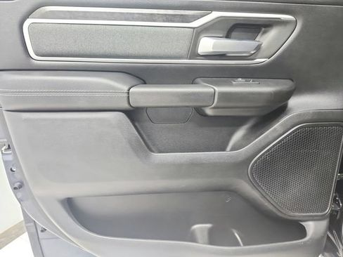 Used 2021 RAM 1500 Big Horn AWD/4WD image 38