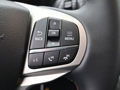 New 2026 Ford Explorer Active image 17