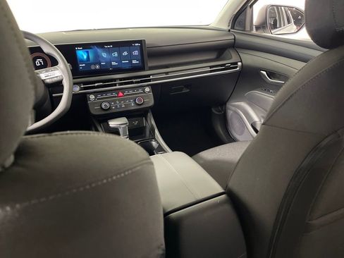 New 2026 Hyundai Tucson SE FWD image 17