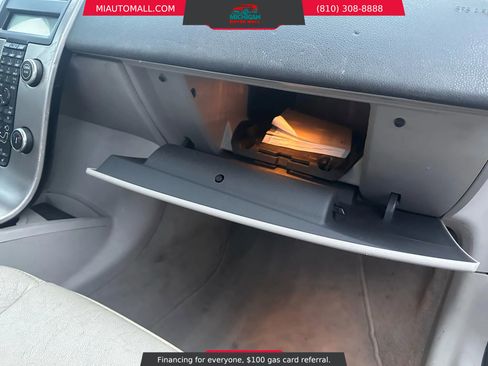 Used 2009 Volvo C70 T5 image 23