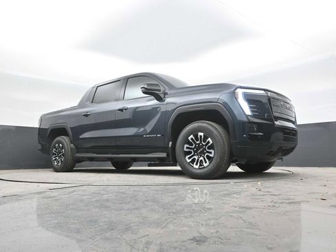 New 2026 GMC Sierra EV Elevation image 42