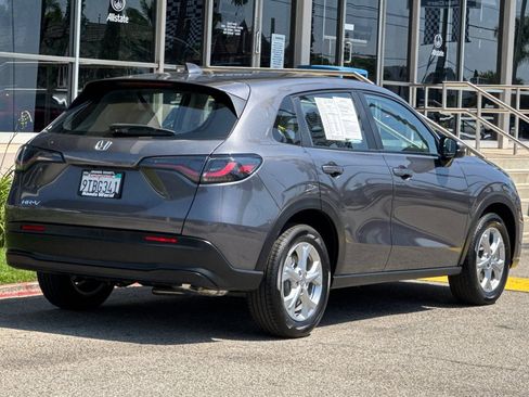 Certified 2025 Honda HR-V LX image 4