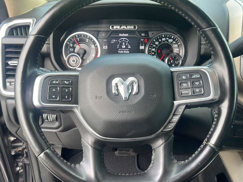 Used 2022 RAM 3500 Laramie AWD/4WD image 24