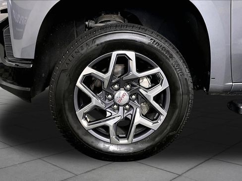 Used 2021 Chevrolet Silverado 1500 LT Trail Boss w/ Convenience Package II AWD/4WD image 10