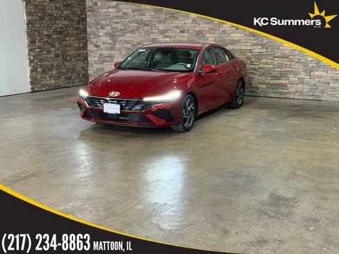 New 2025 Hyundai Elantra SEL FWD image 1