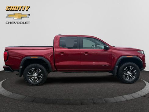 Used 2024 GMC Canyon AT4 image 6