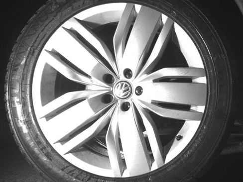 Used 2019 Volkswagen Atlas SE w/ Panoramic Sunroof Package image 16