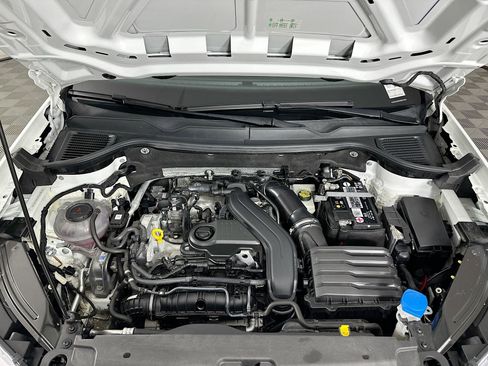 Used 2022 Volkswagen Taos SE AWD/4WD image 30