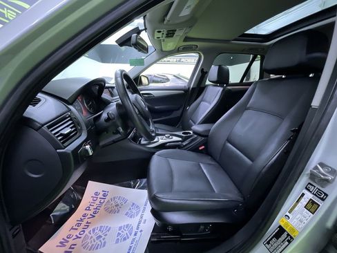 Used 2015 BMW X1 sDrive28i image 17