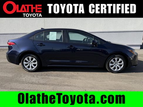 Certified 2024 Toyota Corolla LE image 1