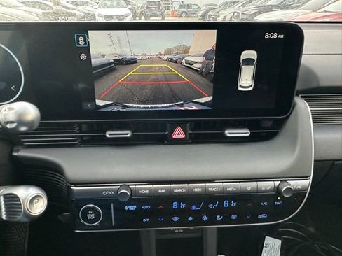 Used 2025 Hyundai Ioniq 5 SEL image 13