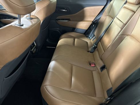 Used 2025 Toyota Crown Signia image 24