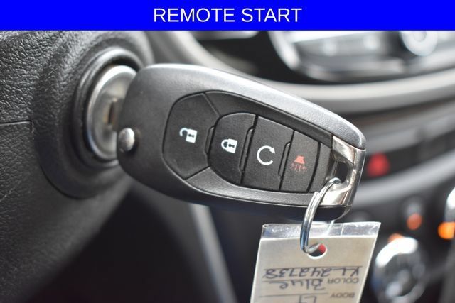 Used 2019 Chevrolet Trax LT AWD/4WD image 4