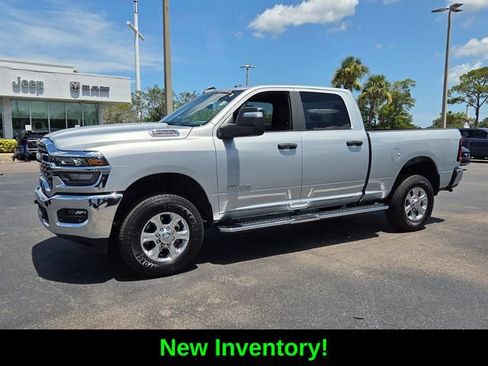 Certified 2026 RAM 2500 Big Horn AWD/4WD image 3