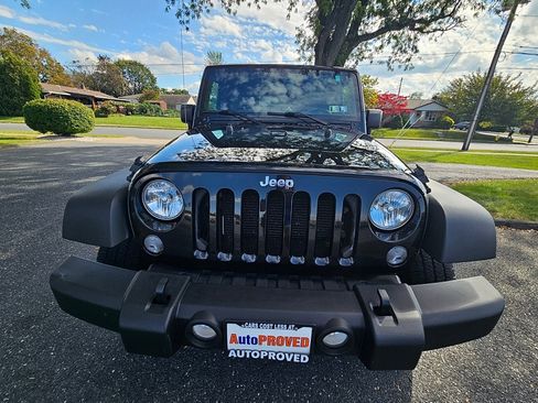 Used 2017 Jeep Wrangler Unlimited Sport w/ Quick Order Package 24S image 2