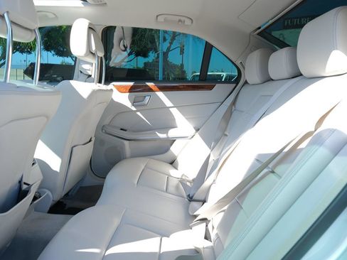 Used 2014 Mercedes-Benz E 350 Sedan w/ Premium 1 Package image 33