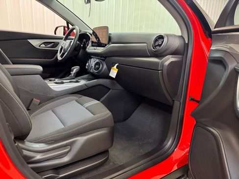 New 2026 Chevrolet Blazer LT w/ Convenience Package AWD/4WD image 27