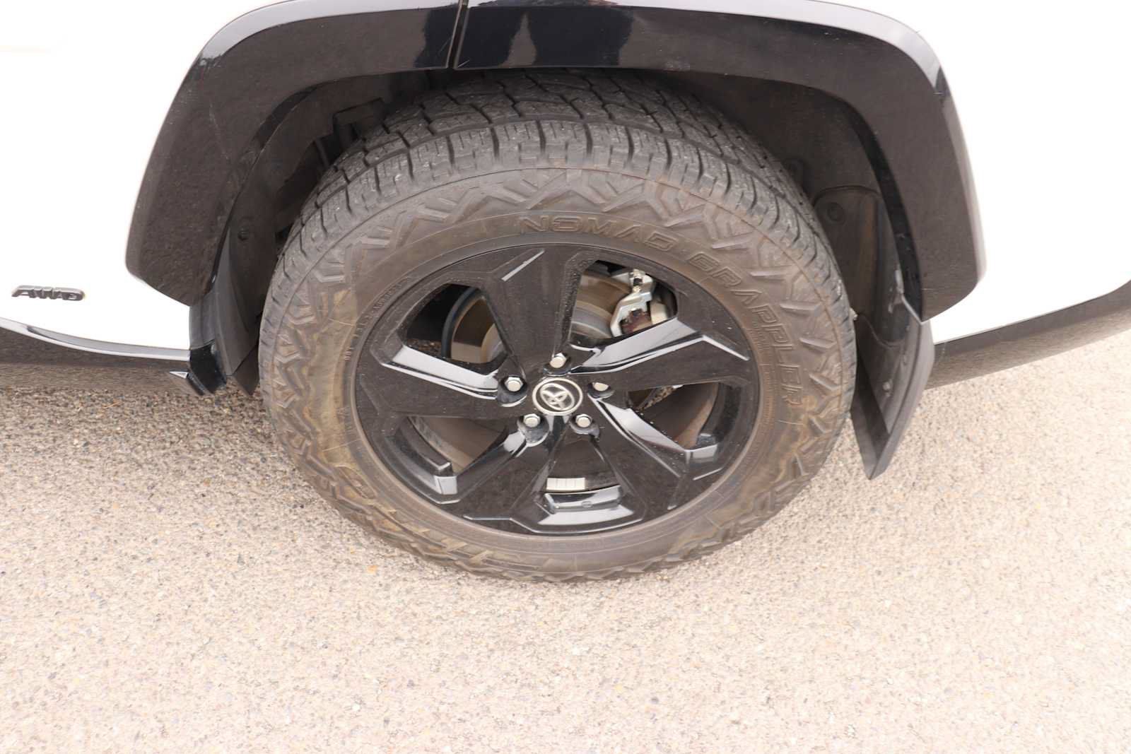 Certified 2019 Toyota RAV4 XSE AWD/4WD image 9