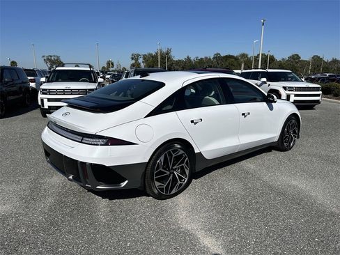 New 2025 Hyundai Ioniq 6 Limited image 9