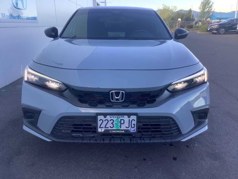 Used 2023 Honda Civic Sport image 9
