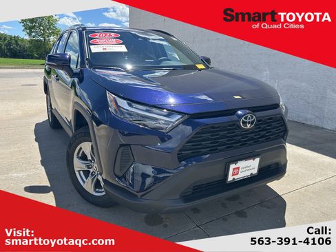 Used 2025 Toyota RAV4 XLE AWD/4WD image 1