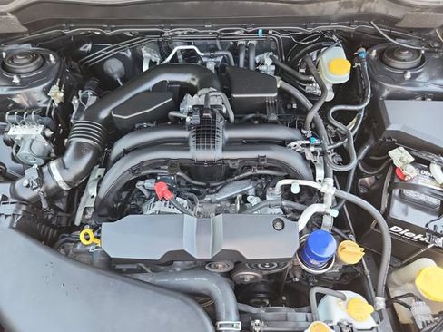 Used 2018 Subaru Forester 2.5i Premium AWD/4WD image 21