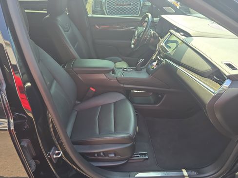 Certified 2023 Cadillac XT5 Sportv w/ Technology Package AWD/4WD image 10