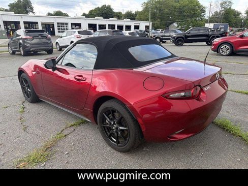 Used 2023 MAZDA MX-5 Miata Sport RWD image 5