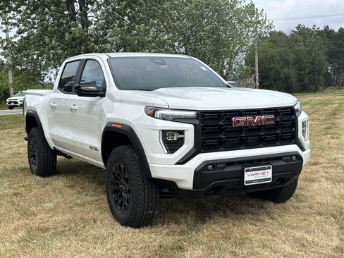 New 2026 GMC Canyon Elevation w/ Convenience Package AWD/4WD image 3