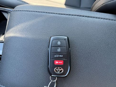 Used 2025 Toyota Camry XSE w/ Premium Plus Package AWD/4WD image 31