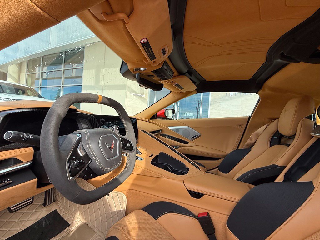 Used 2020 Chevrolet Corvette Stingray Premium Cpe w/ 3LT Preferred Equipment Group RWD image 9