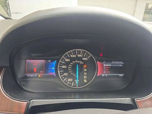 Used 2013 Ford Edge Limited w/ Driver Entry Pkg image 6