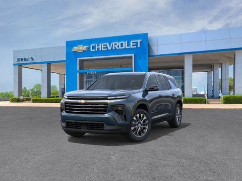 New 2026 Chevrolet Traverse LT w/ Sun and Wheel Package image 35